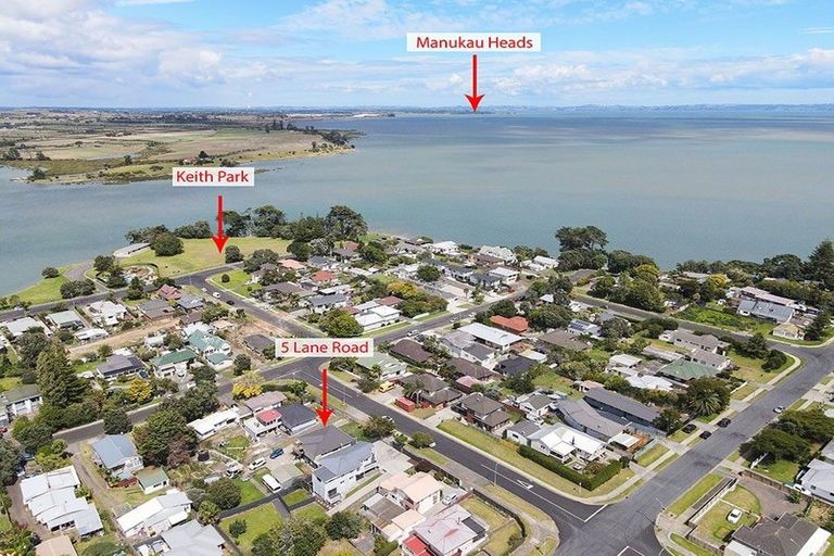 Photo of property in 5 Lane Road, Weymouth, Auckland, 2103