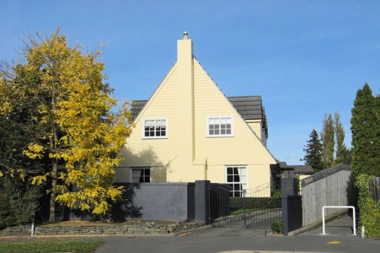 Photo of property in 15 Coldstream Court, Ilam, Christchurch, 8041