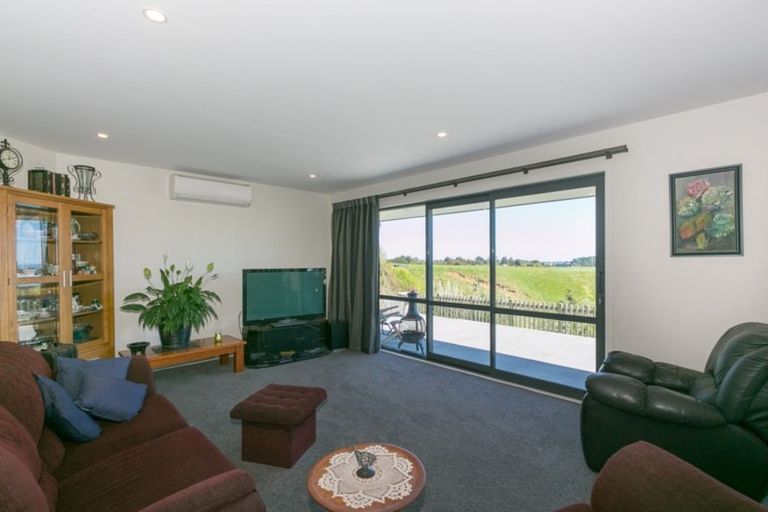 Photo of property in 246 Smart Road, Hillsborough, New Plymouth, 4372