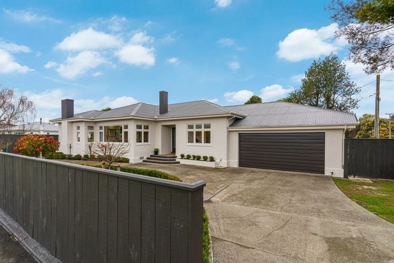 Photo of property in 2a Lansdowne Crescent, Lansdowne, Masterton, 5810