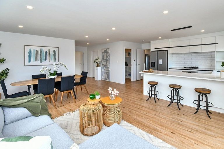 Photo of property in 23 Nola Dawn Avenue, Papakura, 2110