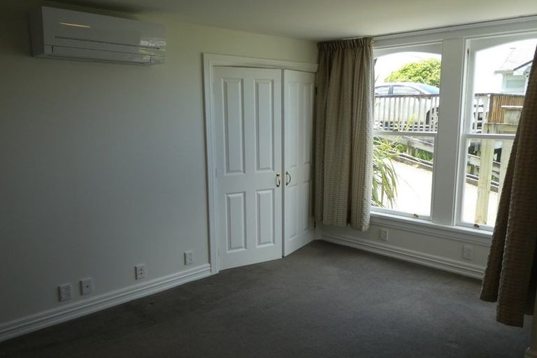 Photo of property in 49 Devon Street, Aro Valley, Wellington, 6021