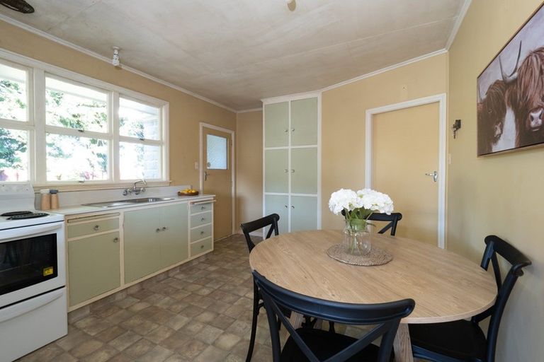 Photo of property in 52 Johnstone Street, Tinwald, Ashburton, 7700