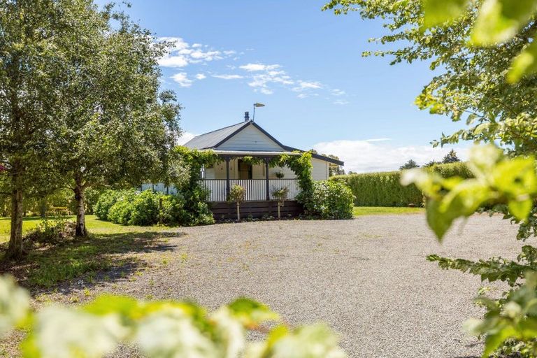 Photo of property in 842 State Highway 2, Opaki, Masterton, 5881