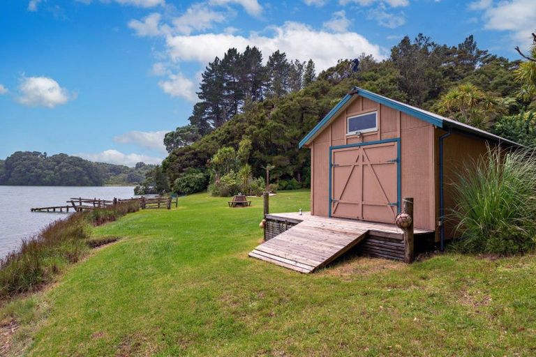 Photo of property in 1 Ohakana Island, Ohakana Island, Whakatane, 3198