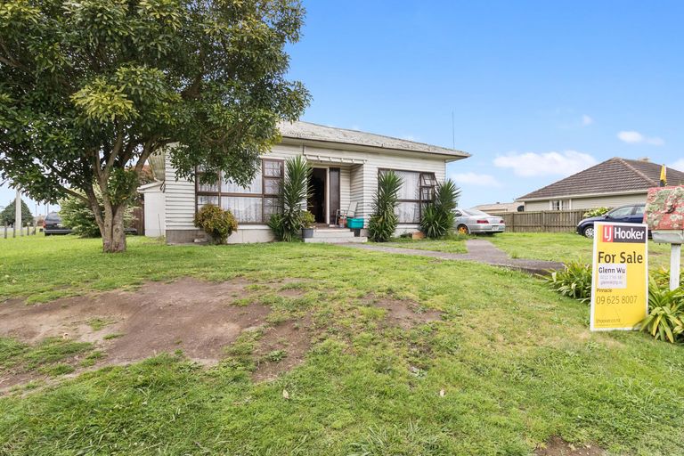 Photo of property in 1 Harris Street, Huntly, 3700