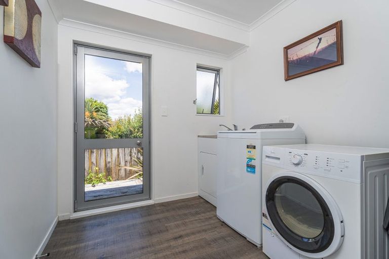 Photo of property in 40 Tairua Palms Place, Tairua, 3508