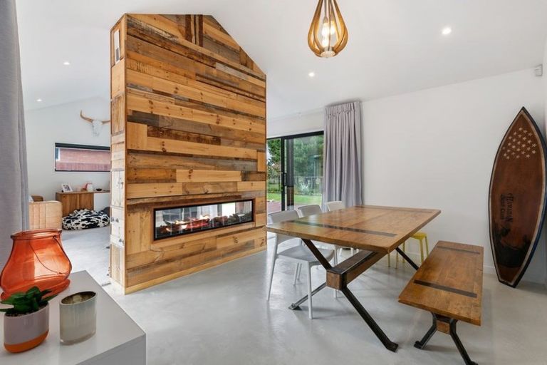 Photo of property in 19 Kohunga Crescent, Bottle Lake, Christchurch, 8083