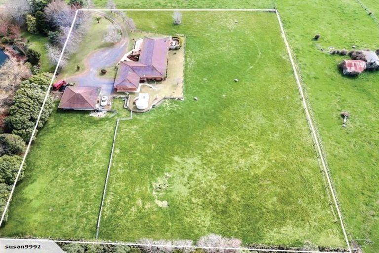 Photo of property in 22 Dyke Road, Karaka, Papakura, 2580