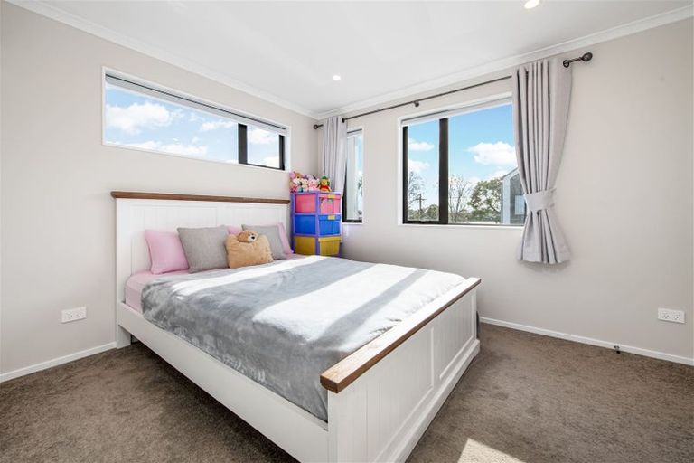 Photo of property in 5/66 Swanson Road, Henderson, Auckland, 0610