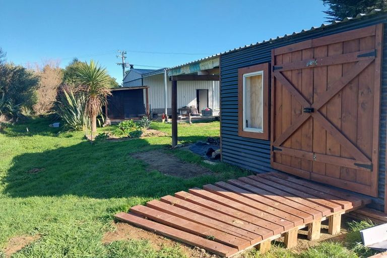 Photo of property in 39 Bright Street, Eketahuna, 4900