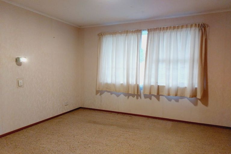 Photo of property in 18a Tomo Street, New Lynn, Auckland, 0600