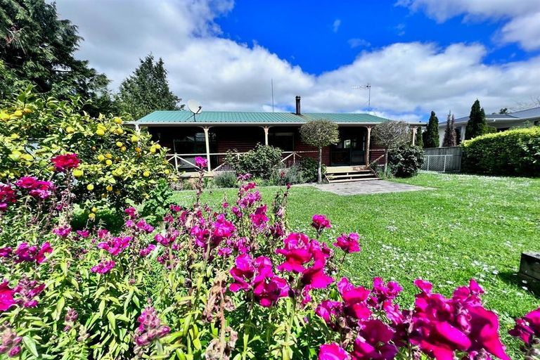 Photo of property in 30b Mill Street, Marton, 4710