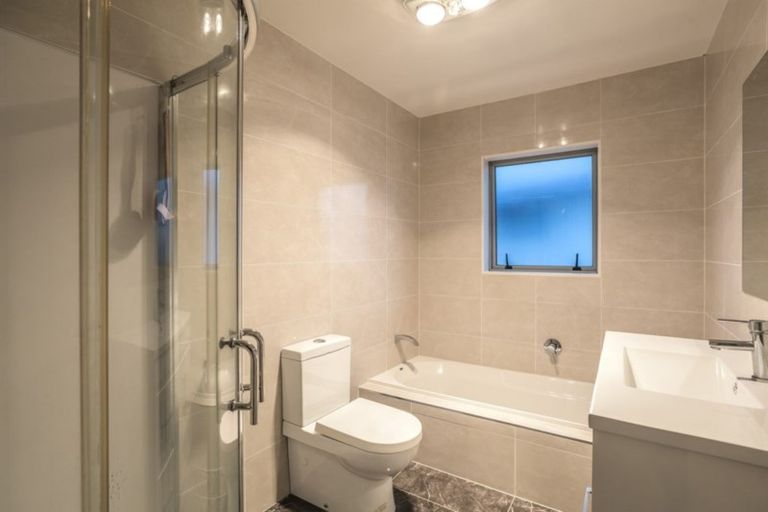 Photo of property in 42 Arranmore Drive, Flat Bush, Auckland, 2019