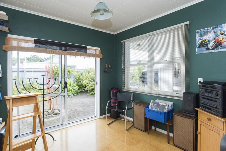 Photo of property in 254 Whitaker Street, Whataupoko, Gisborne, 4010