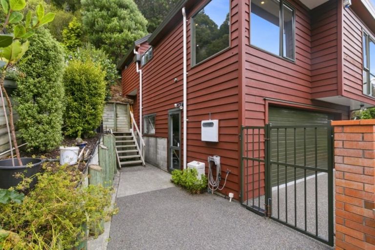 Photo of property in 34 Tyndall Street, Waiwhetu, Lower Hutt, 5010