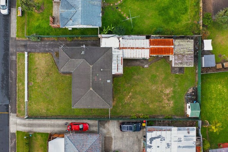 Photo of property in 70 Tatariki Street, Rosehill, Papakura, 2113