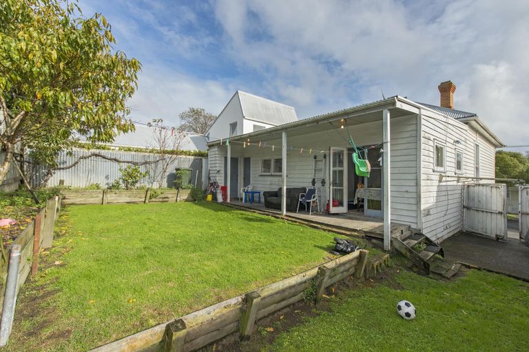 Photo of property in 84 Islington Street, Ponsonby, Auckland, 1011