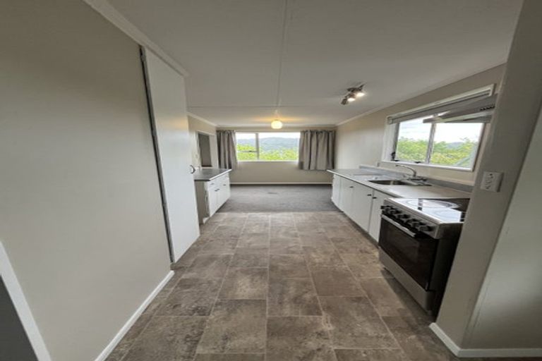 Photo of property in 18 Tyrone Grove, Wainuiomata, Lower Hutt, 5014