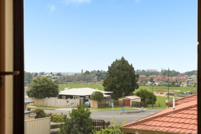 Photo of property in 1 Otawa Street, Te Puke, 3119