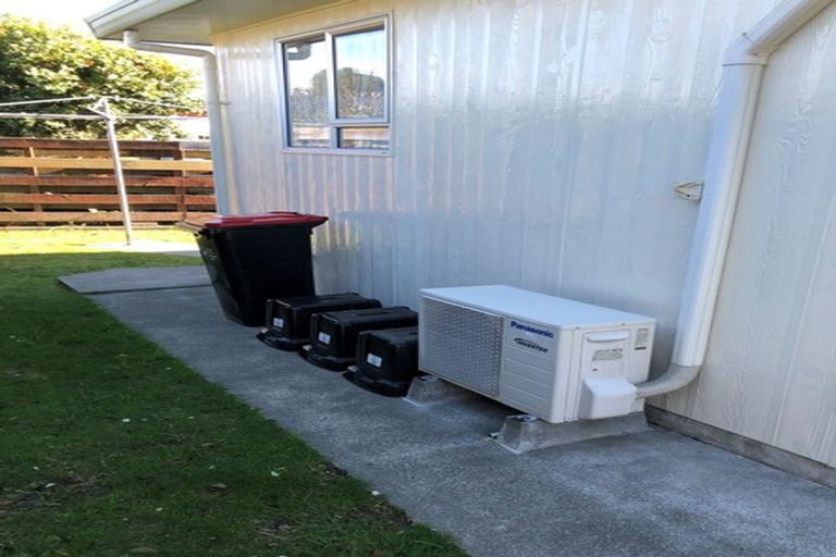 Photo of property in 5 Porritt Place, Tamatea, Napier, 4112