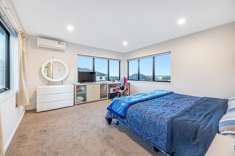 Photo of property in 216c Metcalfe Road, Ranui, Auckland, 0612