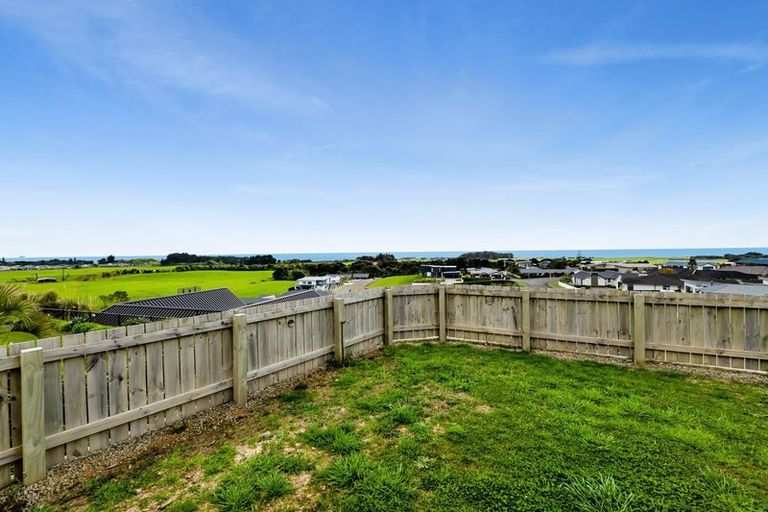 Photo of property in 9a Impact Avenue, Bell Block, New Plymouth, 4312