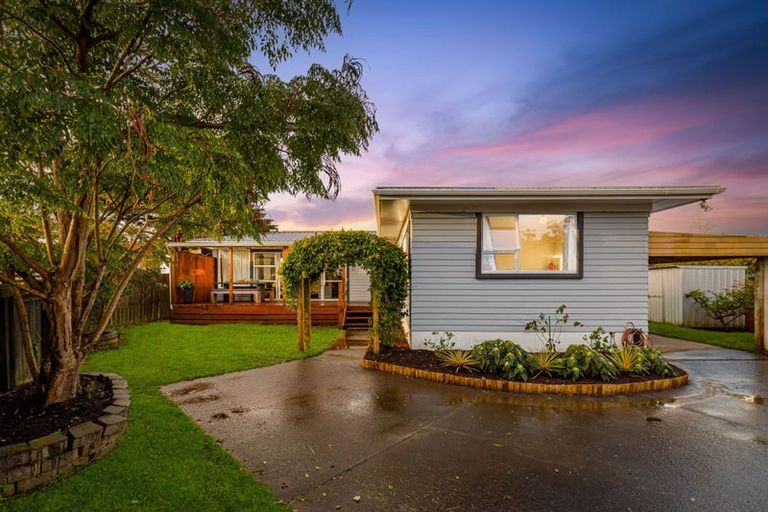 Photo of property in 53b Springs Road, Parakai, 0830