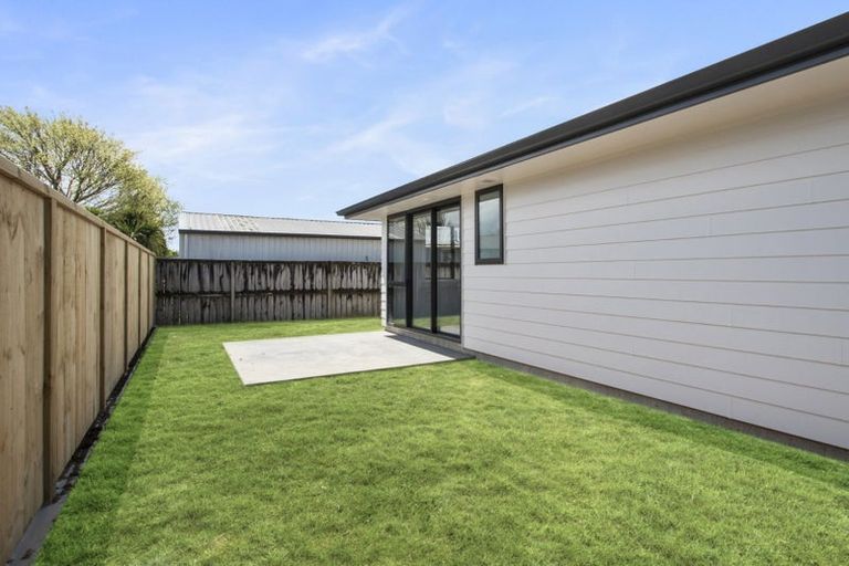 Photo of property in 2/18 Betley Crescent, Fairview Downs, Hamilton, 3214