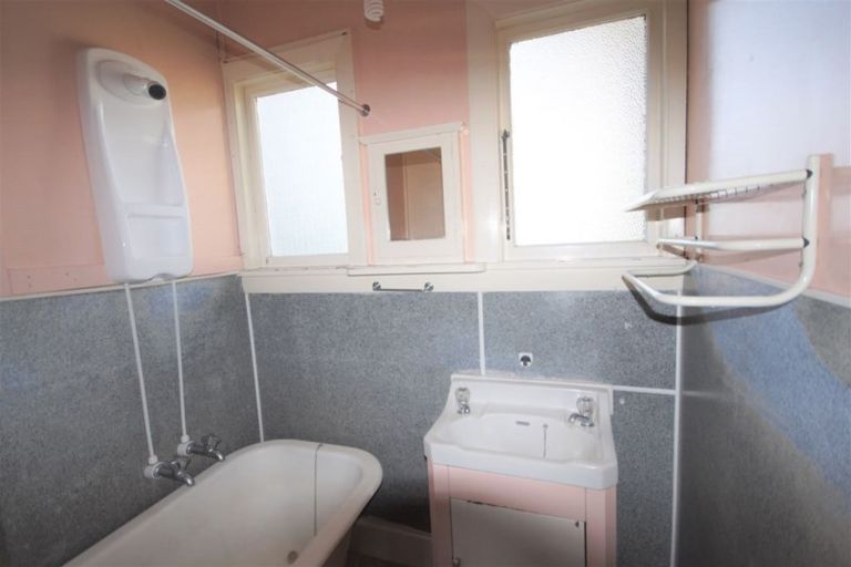 Photo of property in 6 Saint Leonards Street, Culverden, 7392