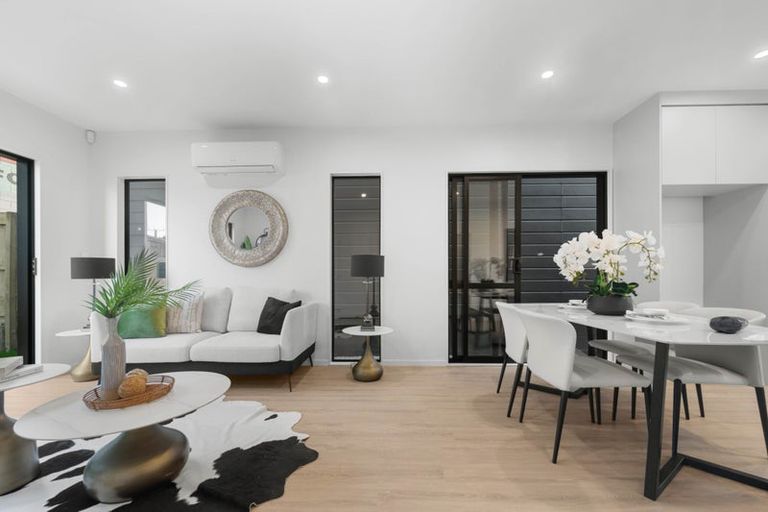 Photo of property in 108b Taikata Road, Te Atatu Peninsula, Auckland, 0610