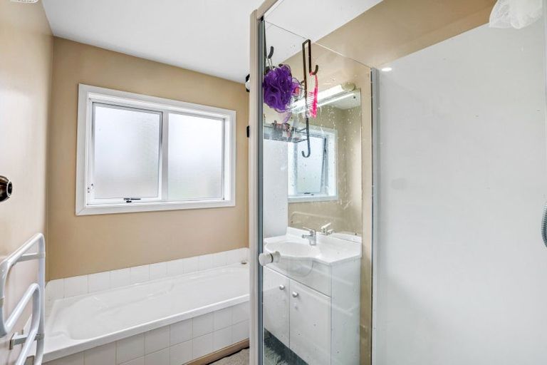 Photo of property in 39 Claridges Road, Casebrook, Christchurch, 8051