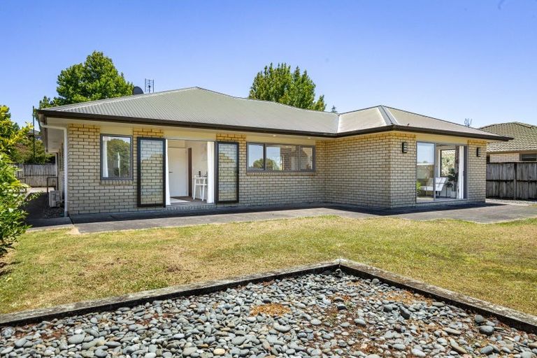 Photo of property in 17 Uretara Drive, Katikati, 3129