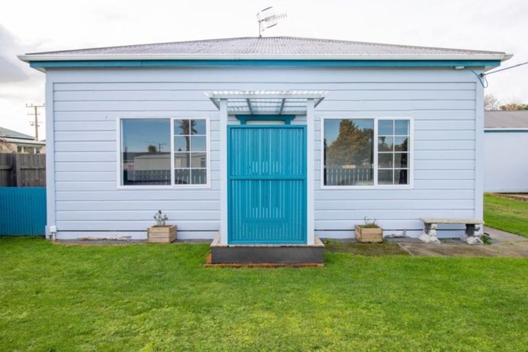 Photo of property in 1 Frances Street, Foxton, 4814