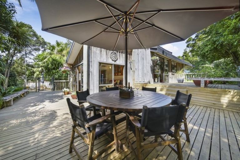 Photo of property in 17a Alexander Street, Cockle Bay, Auckland, 2014