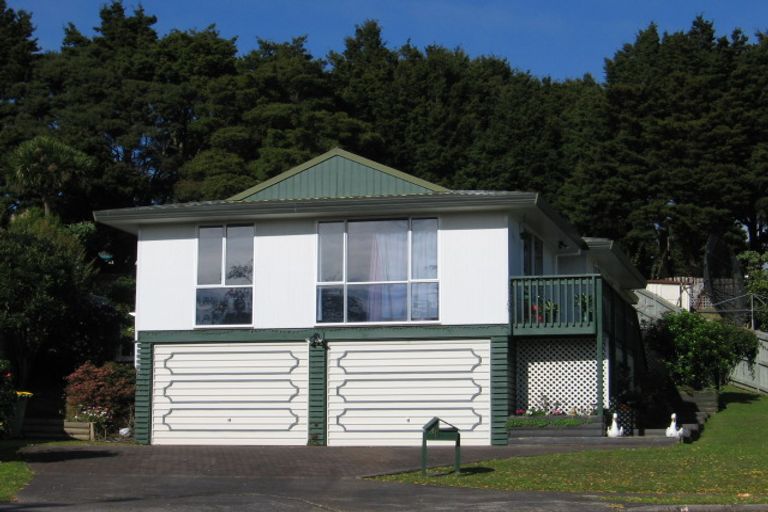 Photo of property in 31 Banyan Drive, Totara Heights, Auckland, 2105