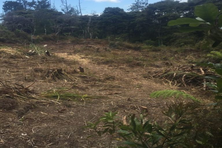 Photo of property in 387 Paremoremo Road, Paremoremo, Auckland, 0632