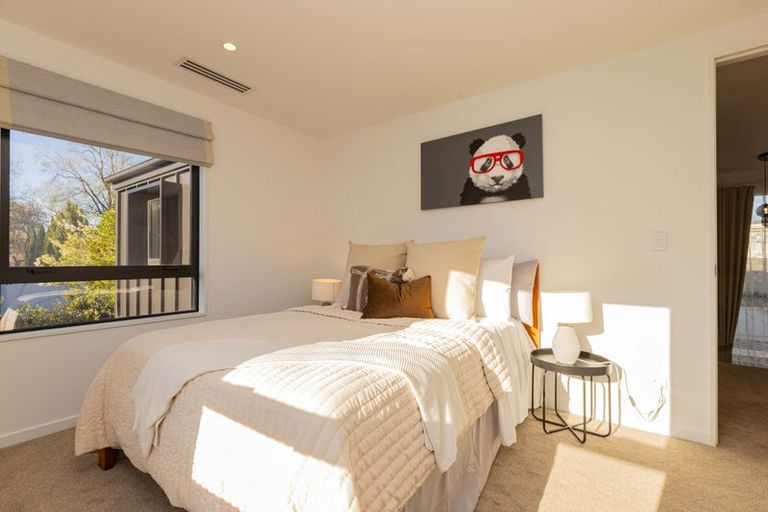 Photo of property in 4/146 Straven Road, Fendalton, Christchurch, 8014