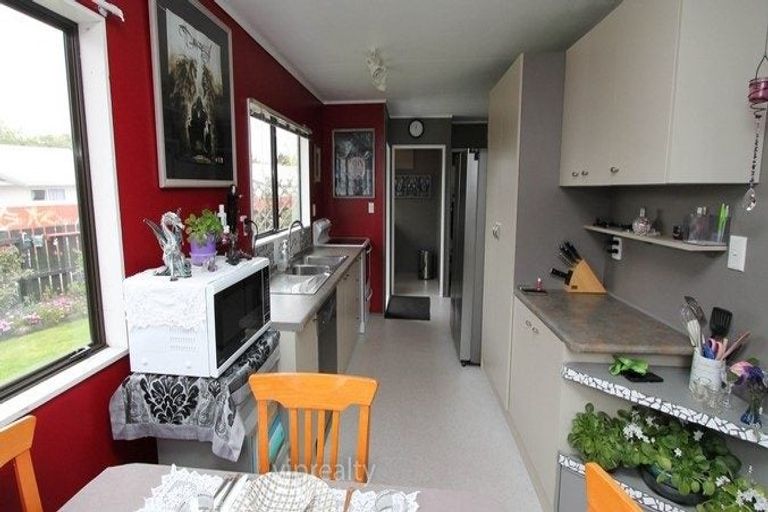 Photo of property in 15b Frank Street, Koutu, Rotorua, 3010