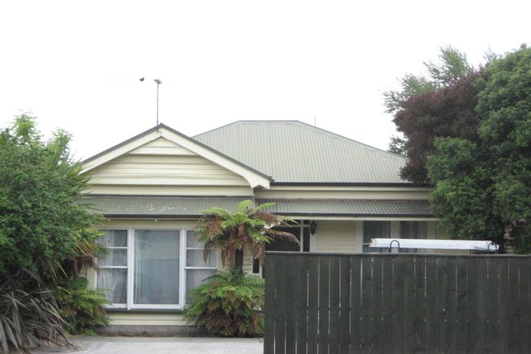 Photo of property in 21 Heywood Terrace, Richmond, Christchurch, 8013