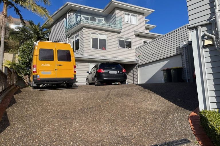 Photo of property in 28 Oakwood Grove, Eastern Beach, Auckland, 2012