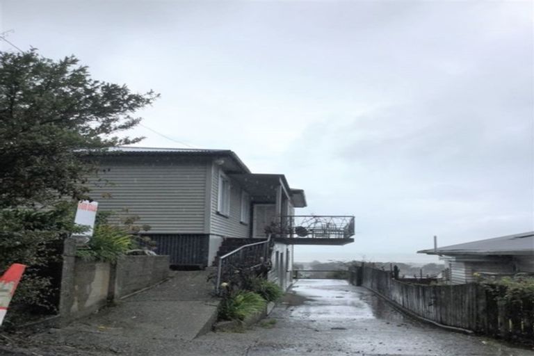 Photo of property in 56 Milton Road, Greymouth, 7805