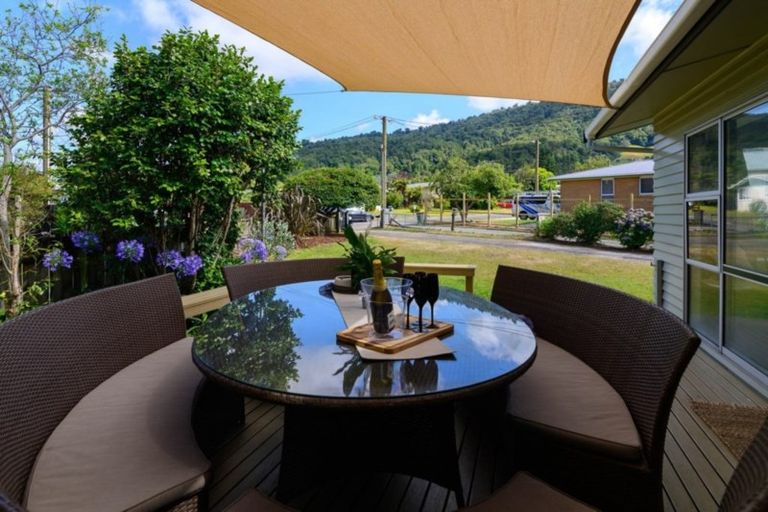 Photo of property in 26 Bay Grove, Pukehangi, Rotorua, 3015