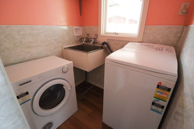 Photo of property in 33 Nevada Road, Silverdale, Hamilton, 3216