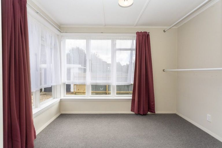 Photo of property in 80 Hoani Street, Northcote, Christchurch, 8052