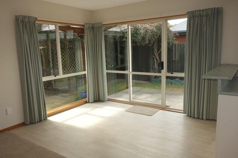 Photo of property in 11a Bentley Street, Russley, Christchurch, 8042