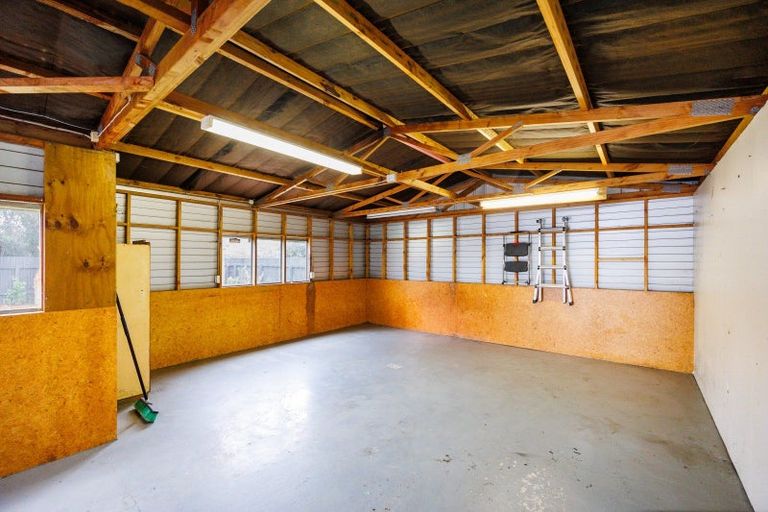 Photo of property in 8 Karamu Avenue, Takaro, Palmerston North, 4410