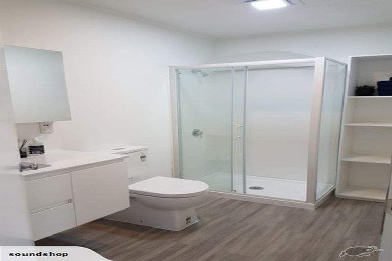 Photo of property in 14c Glenmore Street, Thorndon, Wellington, 6011