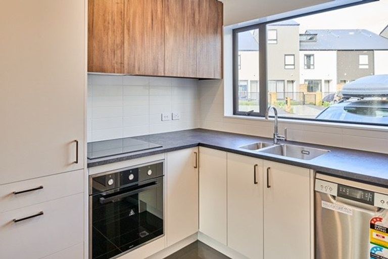 Photo of property in 33/170 Fraser Avenue, Johnsonville, Wellington, 6037