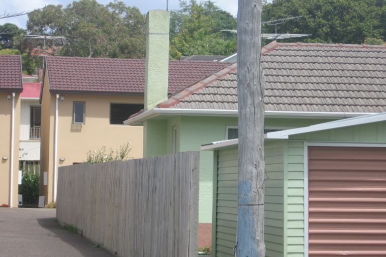 Photo of property in 125 Nile Road, Milford, Auckland, 0620